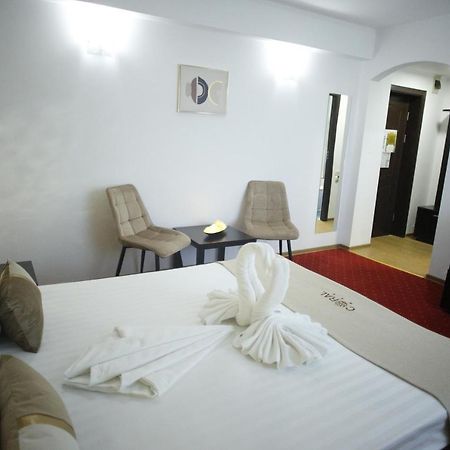 Hotel Casa Coral Mamaia Nord Năvodari Exterior foto